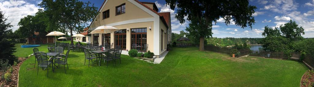 Penzion Fousek Zvíkovské Podhradí Bagian luar foto
